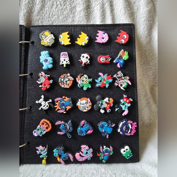 DONT BUY  SEND MESSAGE WITH WHAT Croc Jibbitz - Picture 10 of 11